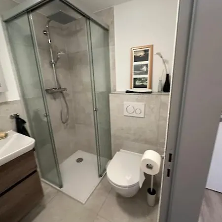 Einliegerwohnung In Waldnaehe *