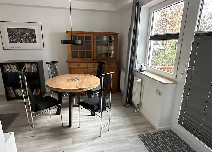 Einliegerwohnung In Waldnaehe Lägenhet *